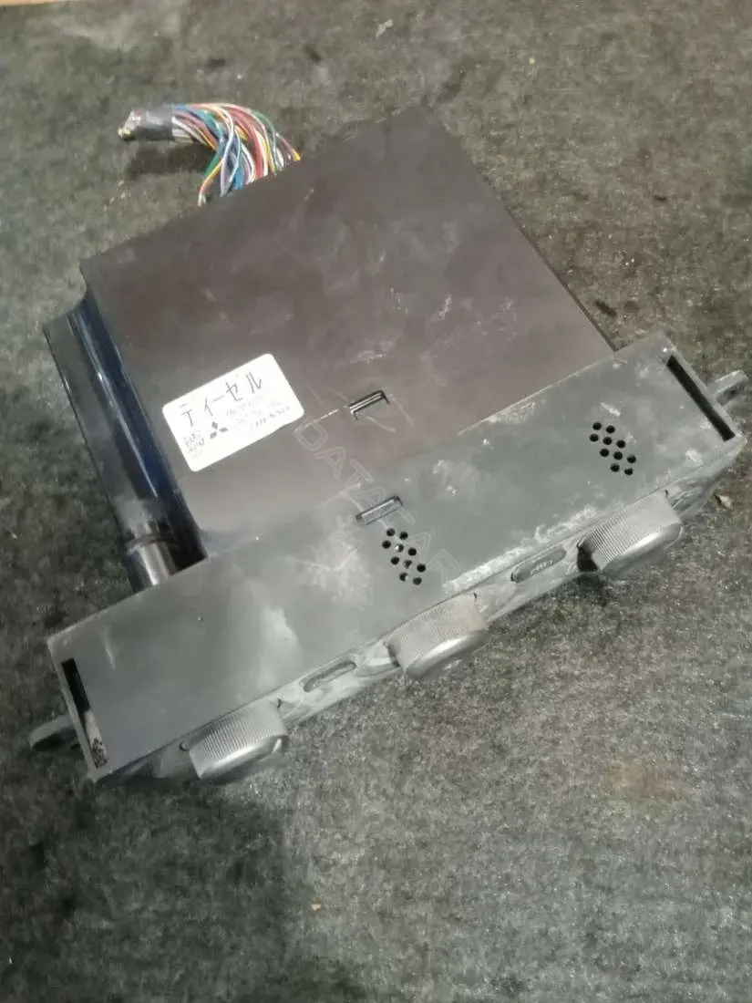Блок управления климат-контролем 1465700022, MR958005