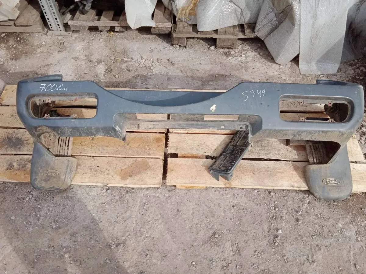 Задний бампер 700BM