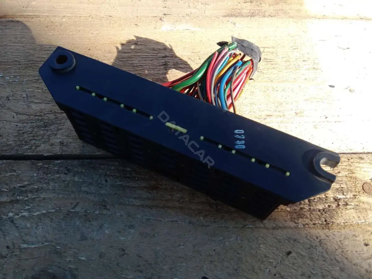 Блок предохранителей 910074G230