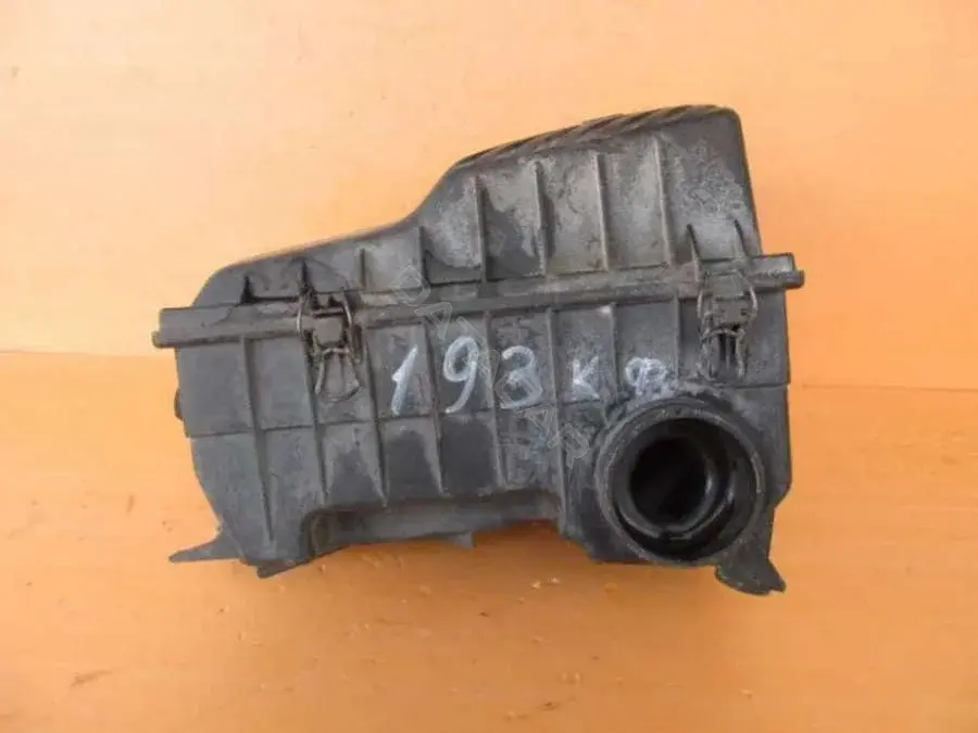 Корпус воздушного фильтра 193KF