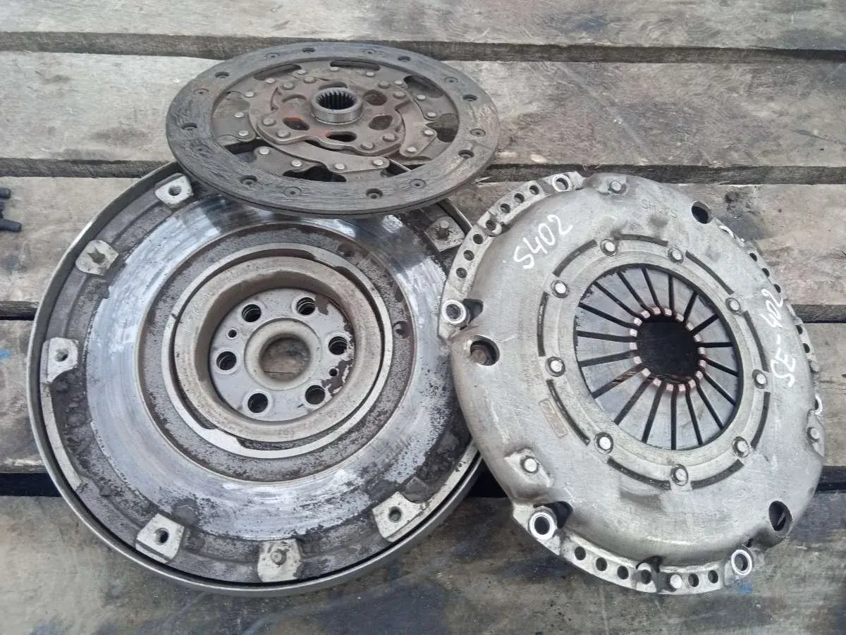 Комплект сцепления 3M516477, 3M517550, 3M517563BB