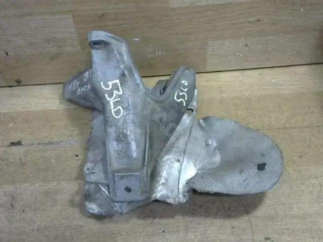 Кронштейн двигателя 8D0199388G