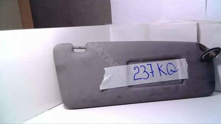 Козырек солнцезащитный 237KQ