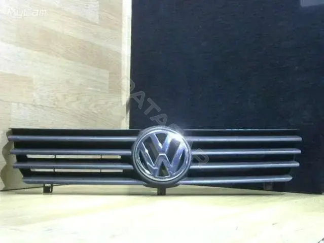 Решетка радиатора 556RH