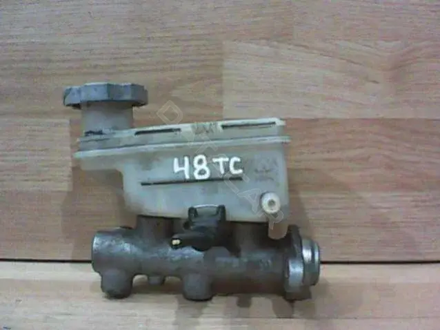 Главный тормозной цилиндр 48TC