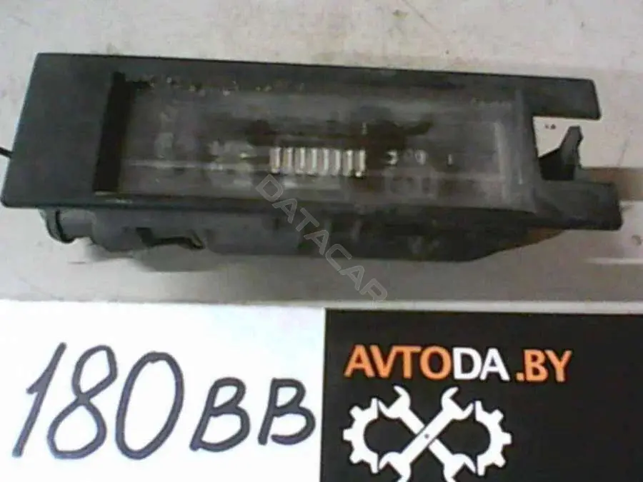 Фонарь подсветки номерного знака 180BB