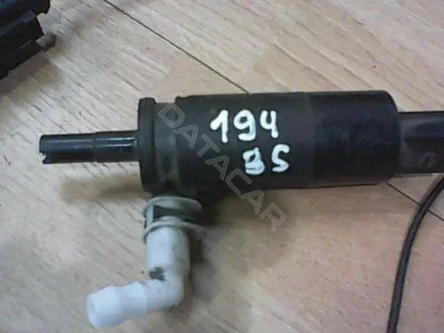 Насос омывателя 67.12-8 377 613