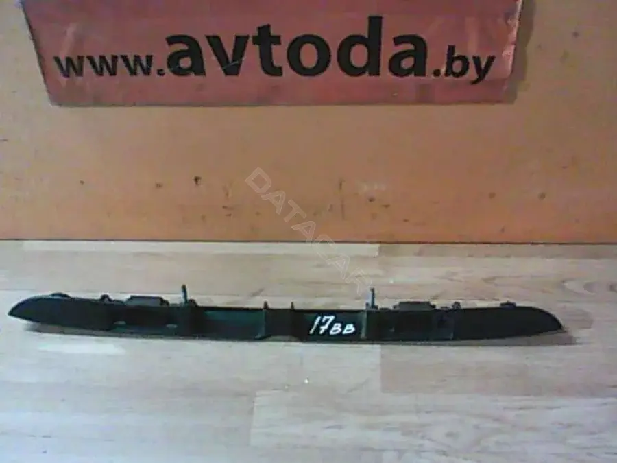 Фонарь подсветки номерного знака 17BB