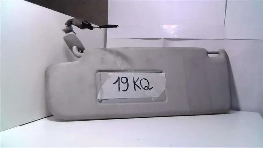 Козырек солнцезащитный 19KQ