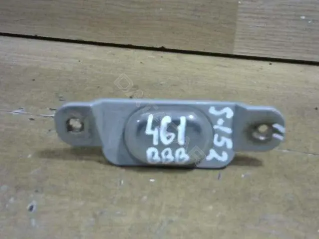 Фонарь подсветки номерного знака 92501-4A8