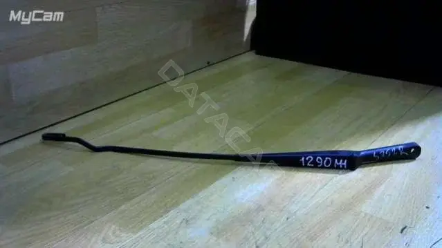 Рычаг стеклоочистителя 179 VW 701955410A