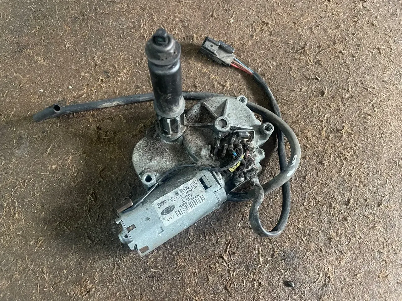 Мотор стеклоочистителя YC1517W400CH