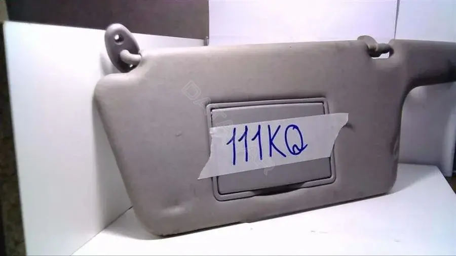 Козырек солнцезащитный 111KQ