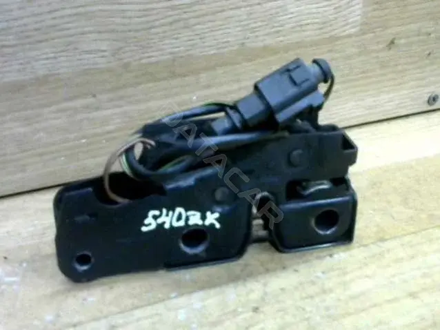 Замок капота 540ZK