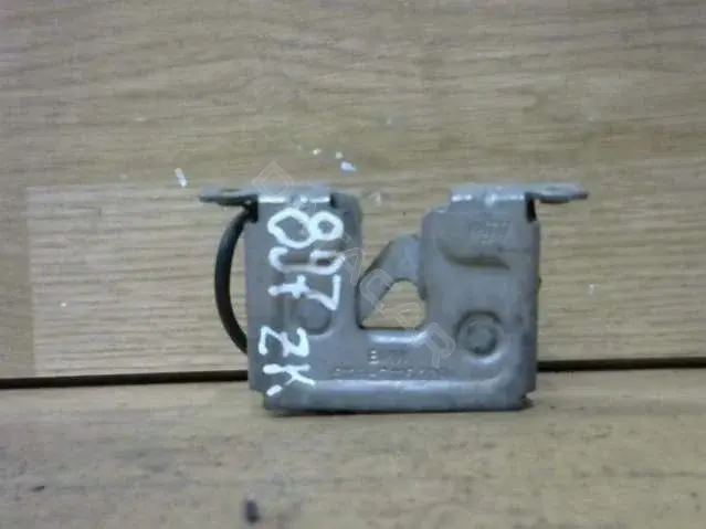 Замок капота 897ZK