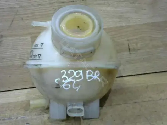 Расширительный бачок 7M3121407A