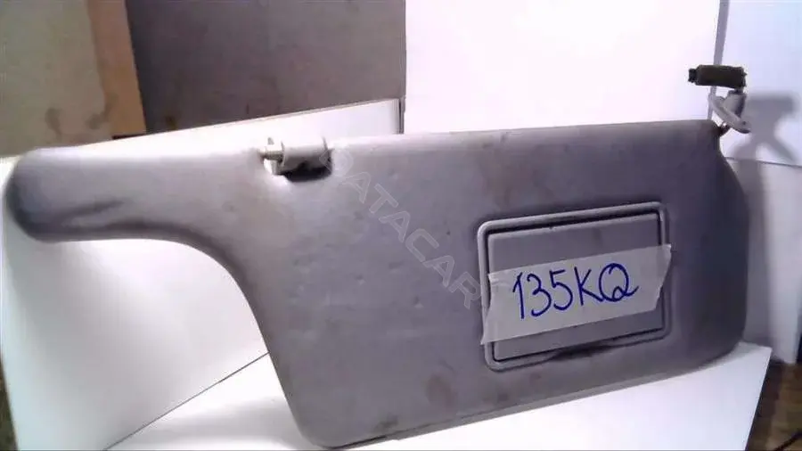 Козырек солнцезащитный 135KQ
