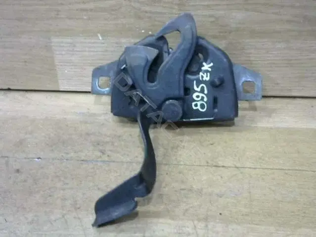 Замок капота 895ZK