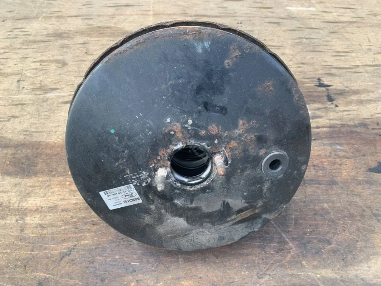Вакуумный усилитель тормозов YC152B195DE