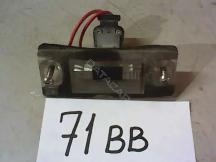 Фонарь подсветки номерного знака 71BB