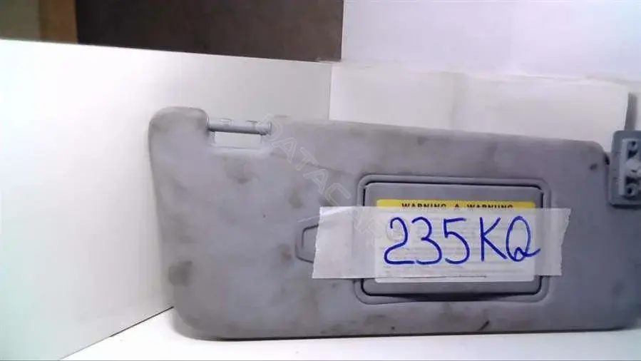 Козырек солнцезащитный 235KQ