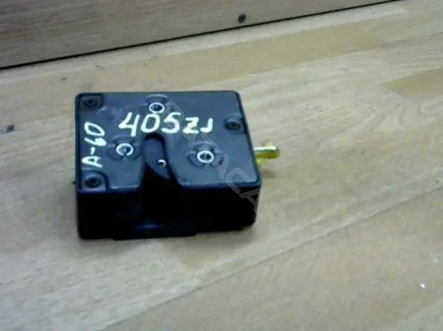 Замок крышки багажника 405ZJ
