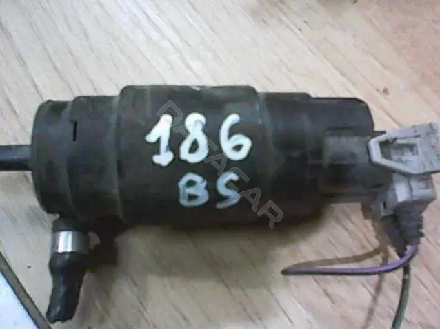 Насос омывателя 1391358