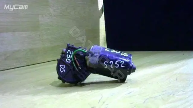 Мотор стеклоочистителя BOSCH 0589906231 0390 241163 701955113B