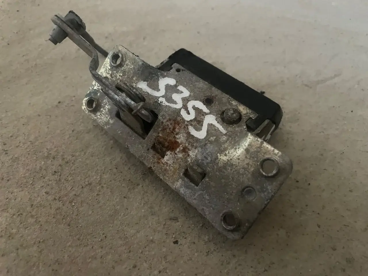 Замок крышки багажника 807EZJ