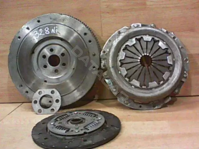 Комплект сцепления VALEO VAZ 21703-1601130-30