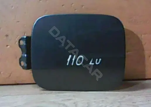 Крышка лючка топливного бака 110LU