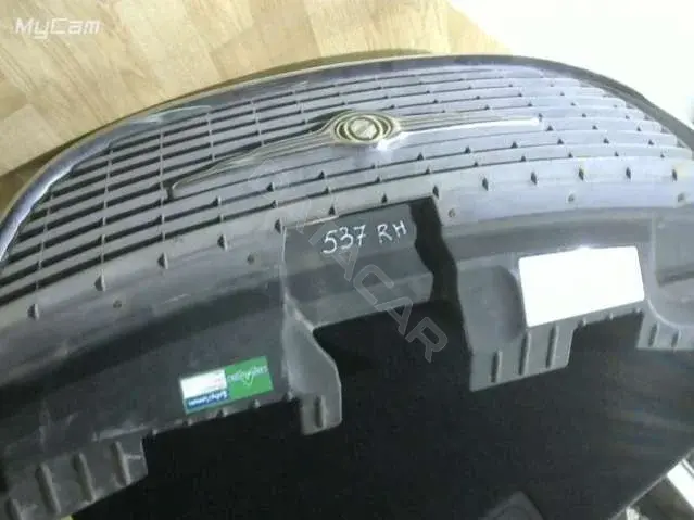 Решетка радиатора 537RH