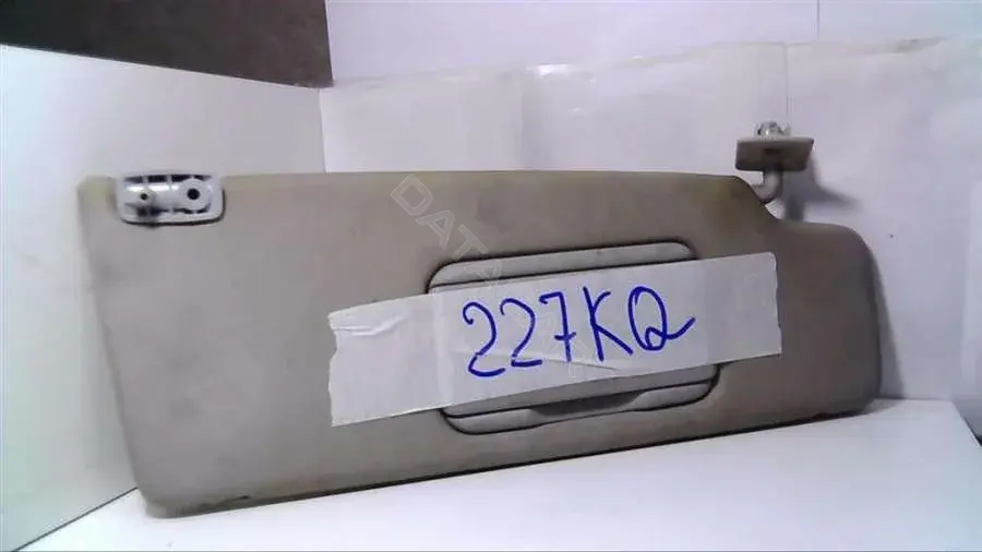 Козырек солнцезащитный 227KQ