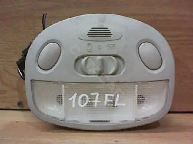 Плафон освещения салона 107FL