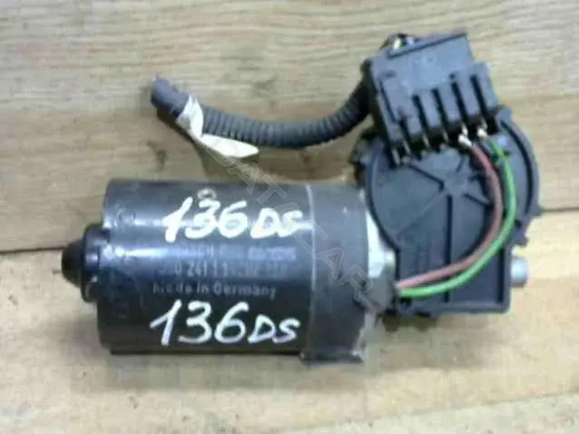 Мотор стеклоочистителя 136DS