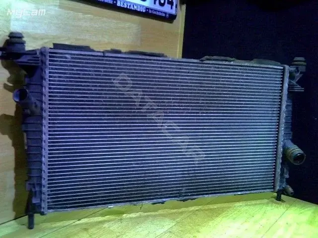 Радиатор охлаждения 3M5H8005RK