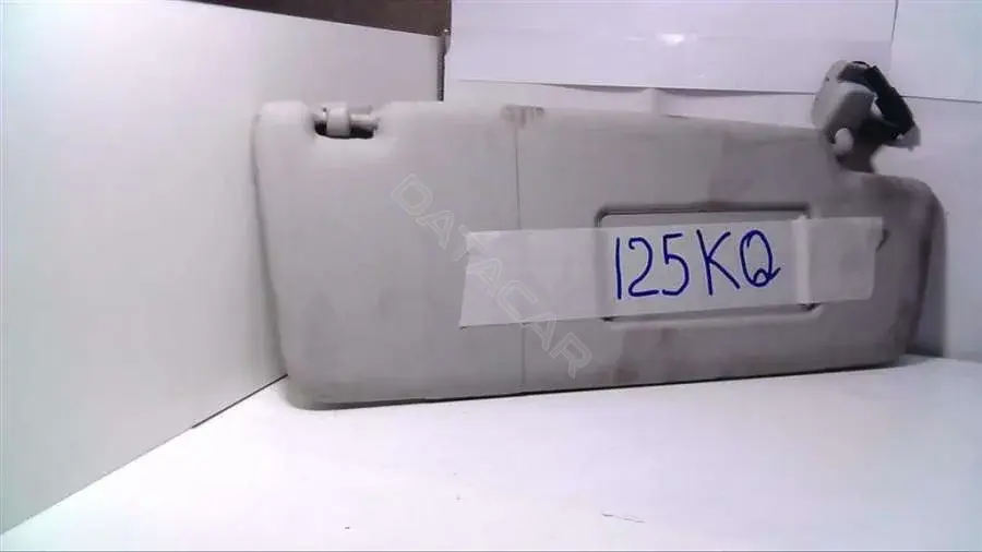 Козырек солнцезащитный 125KQ