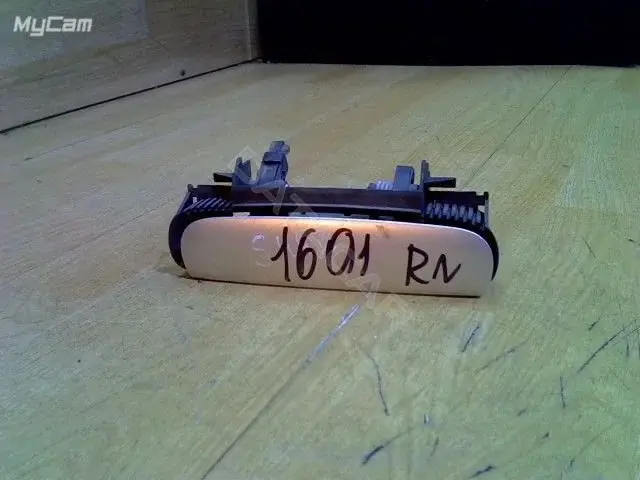 Ручка двери 4B0839885
