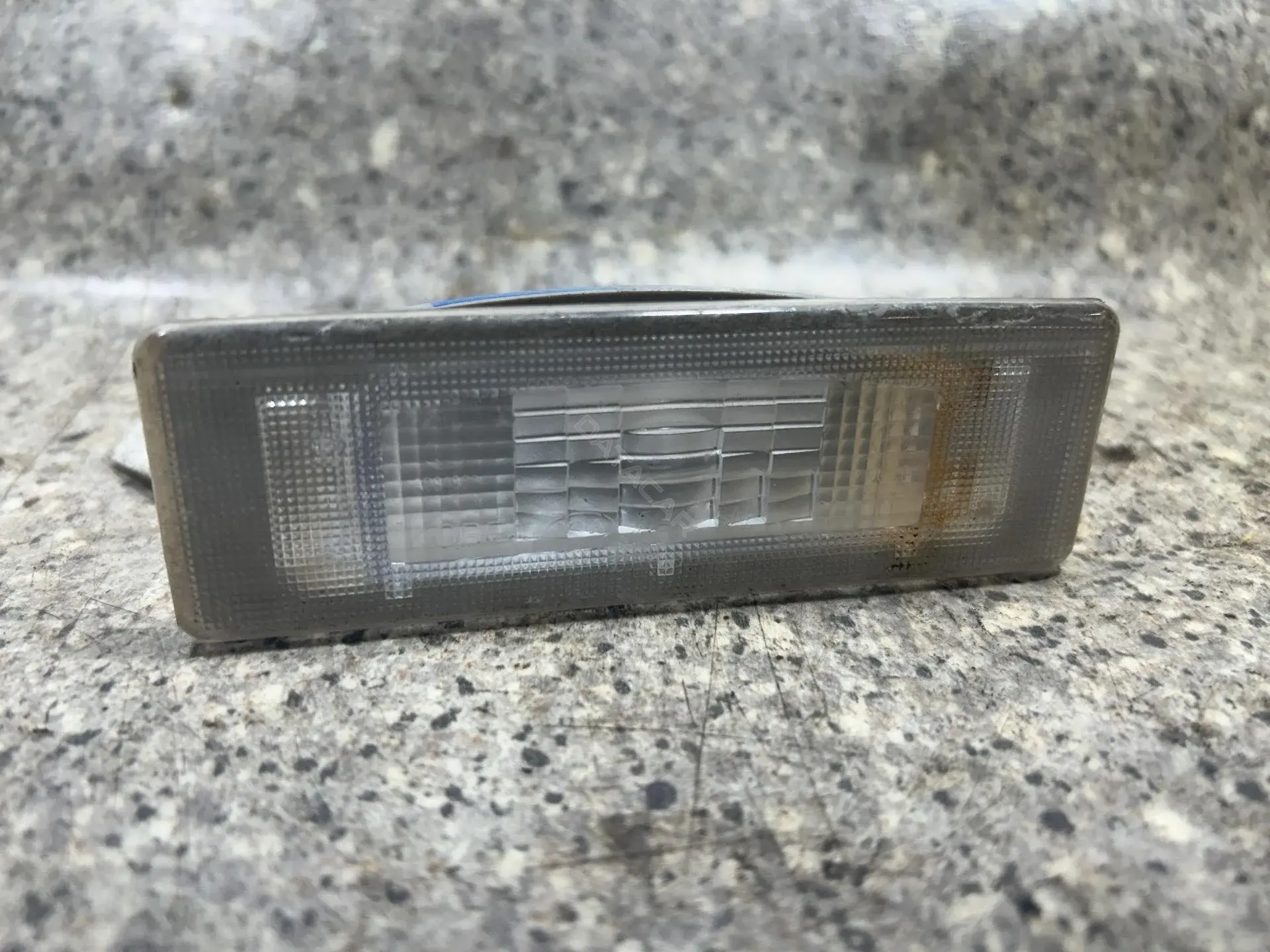 Фонарь подсветки номерного знака 92501-2G000