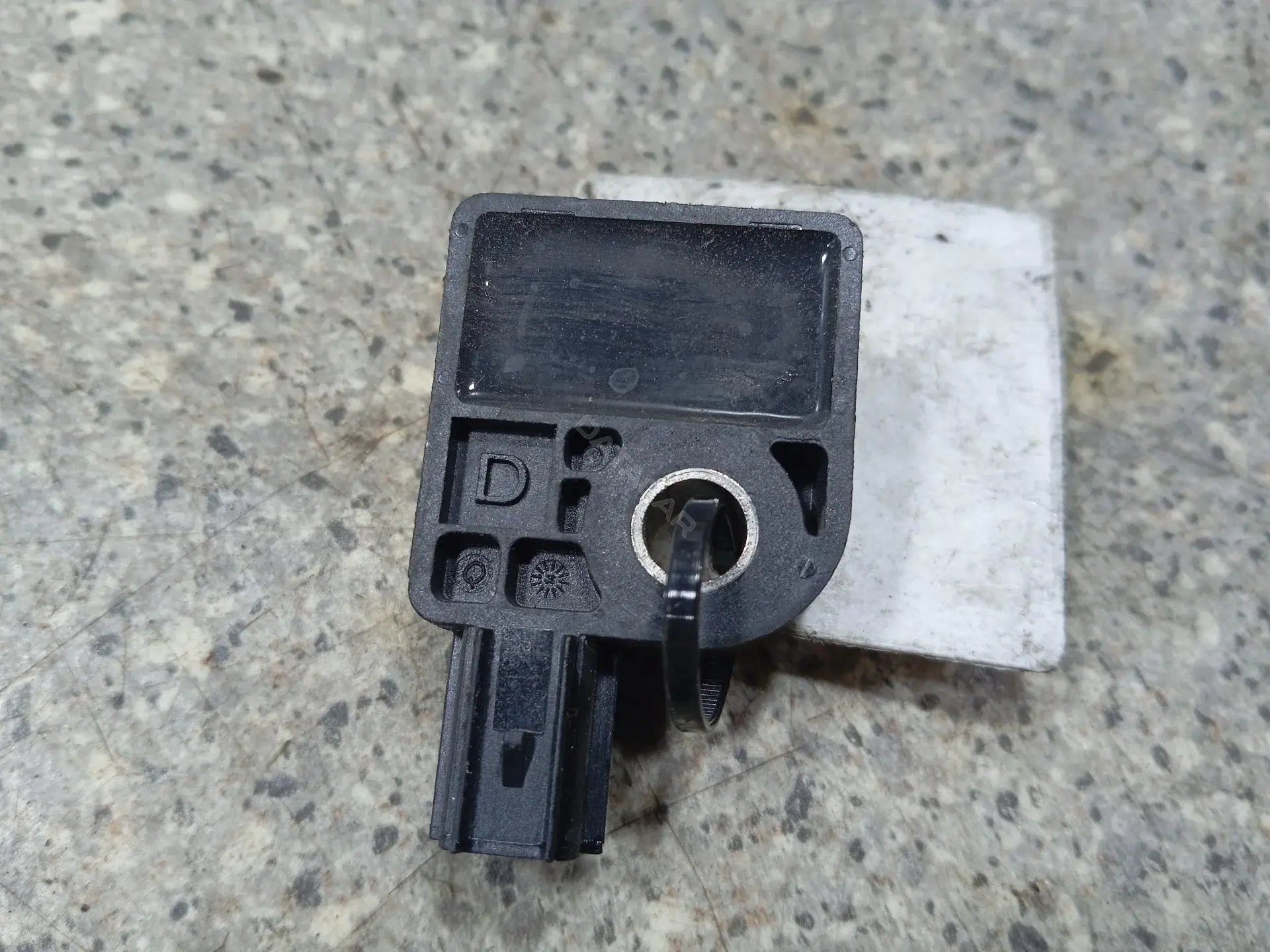 Датчик удара 95920-2S100