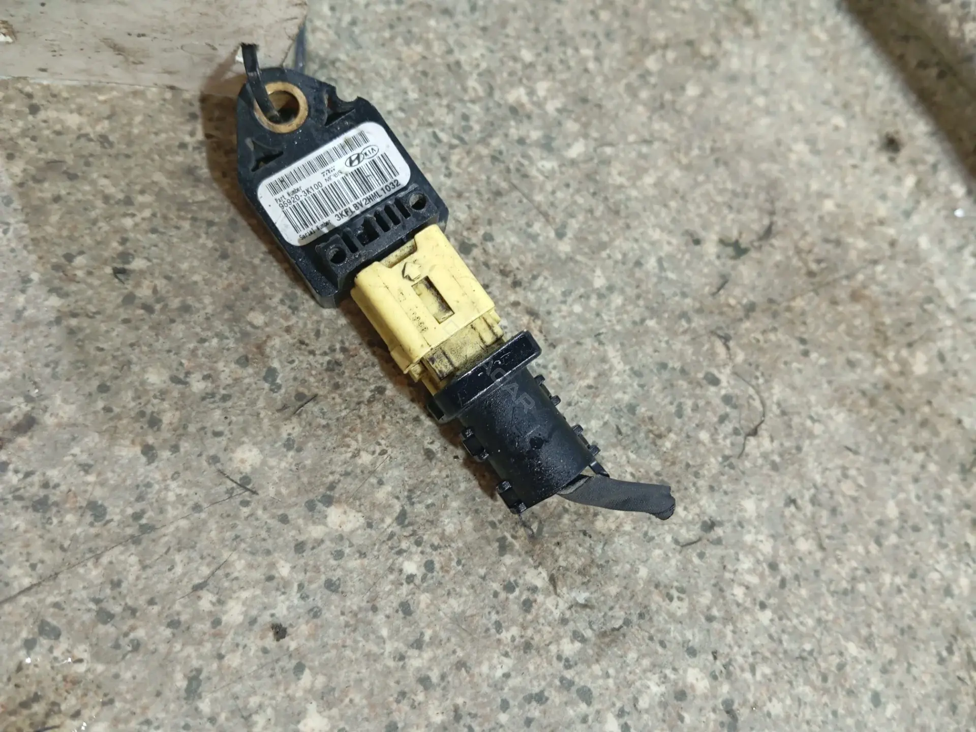 Датчик удара 95920-3K100