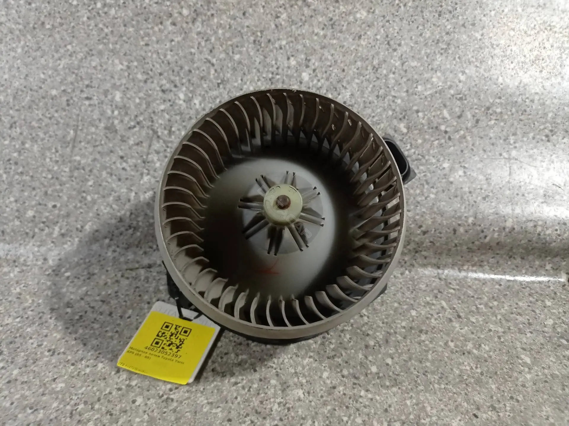 Моторчик печки AV272700-0311