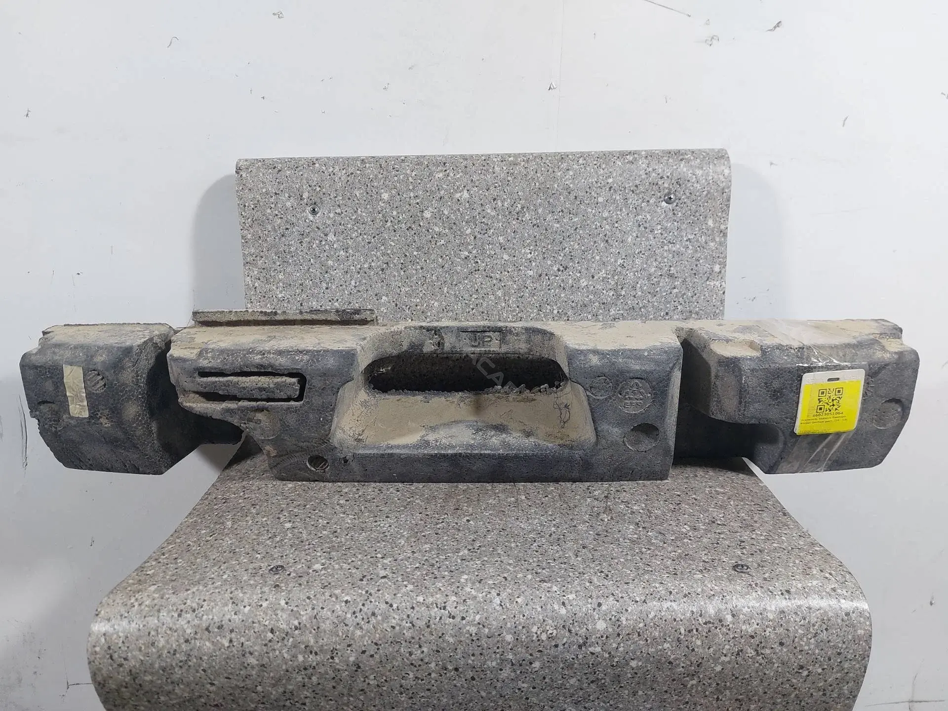 Усилитель бампера 85090-JD00A