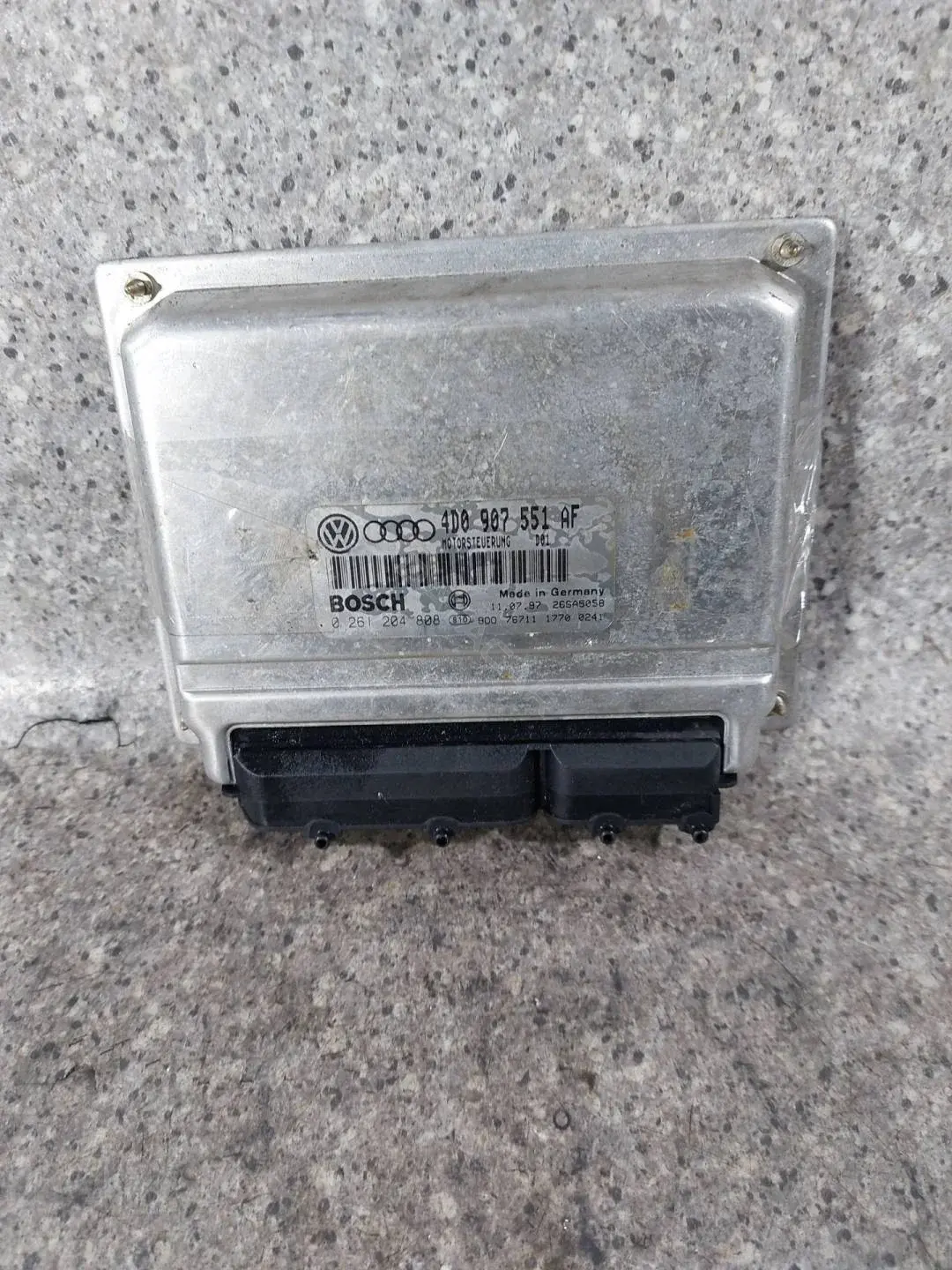 Блок управления двигателем 0261204808, 4D0907551AF