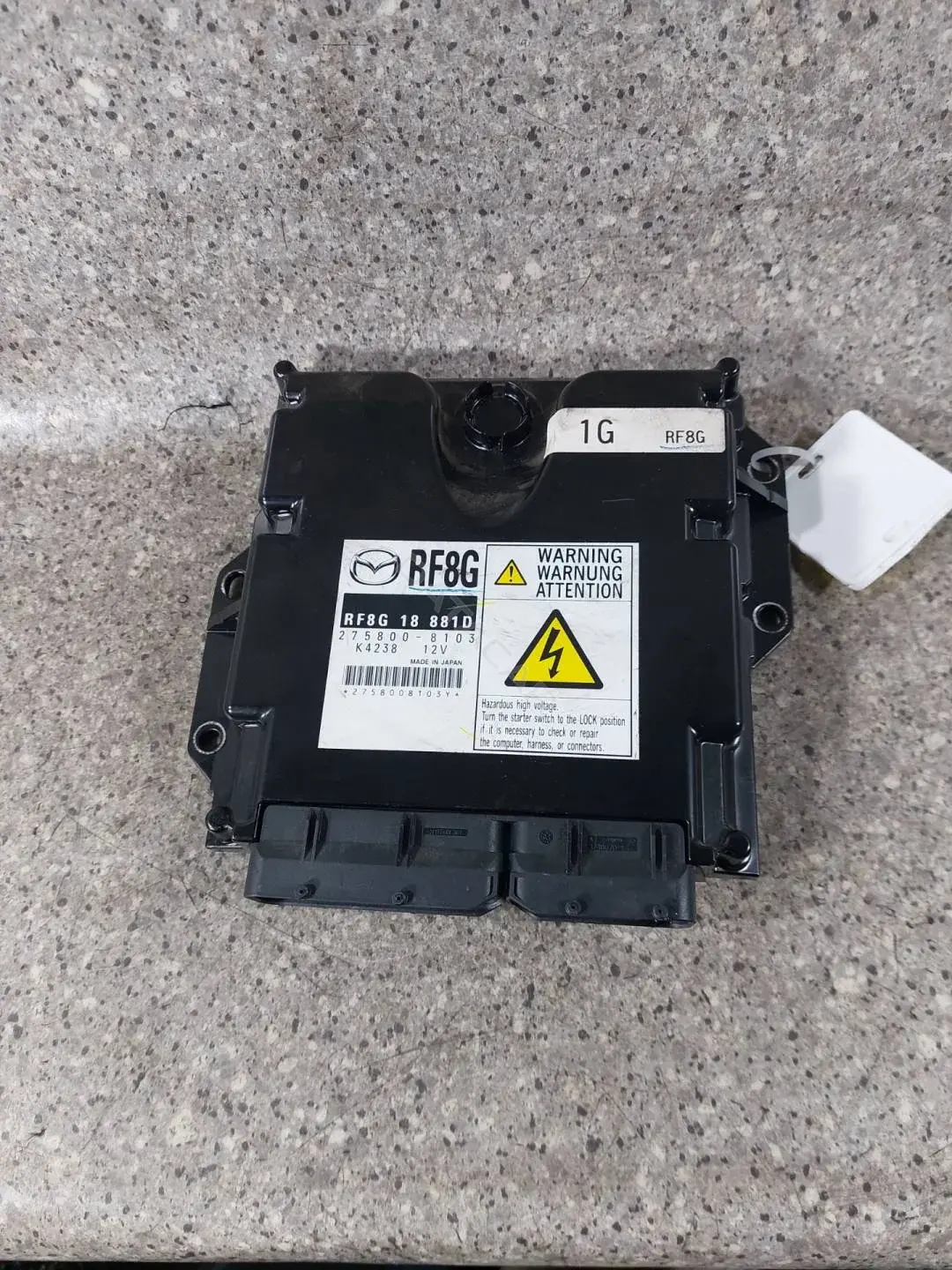 Блок управления двигателем 2758008103, RF8G18881D