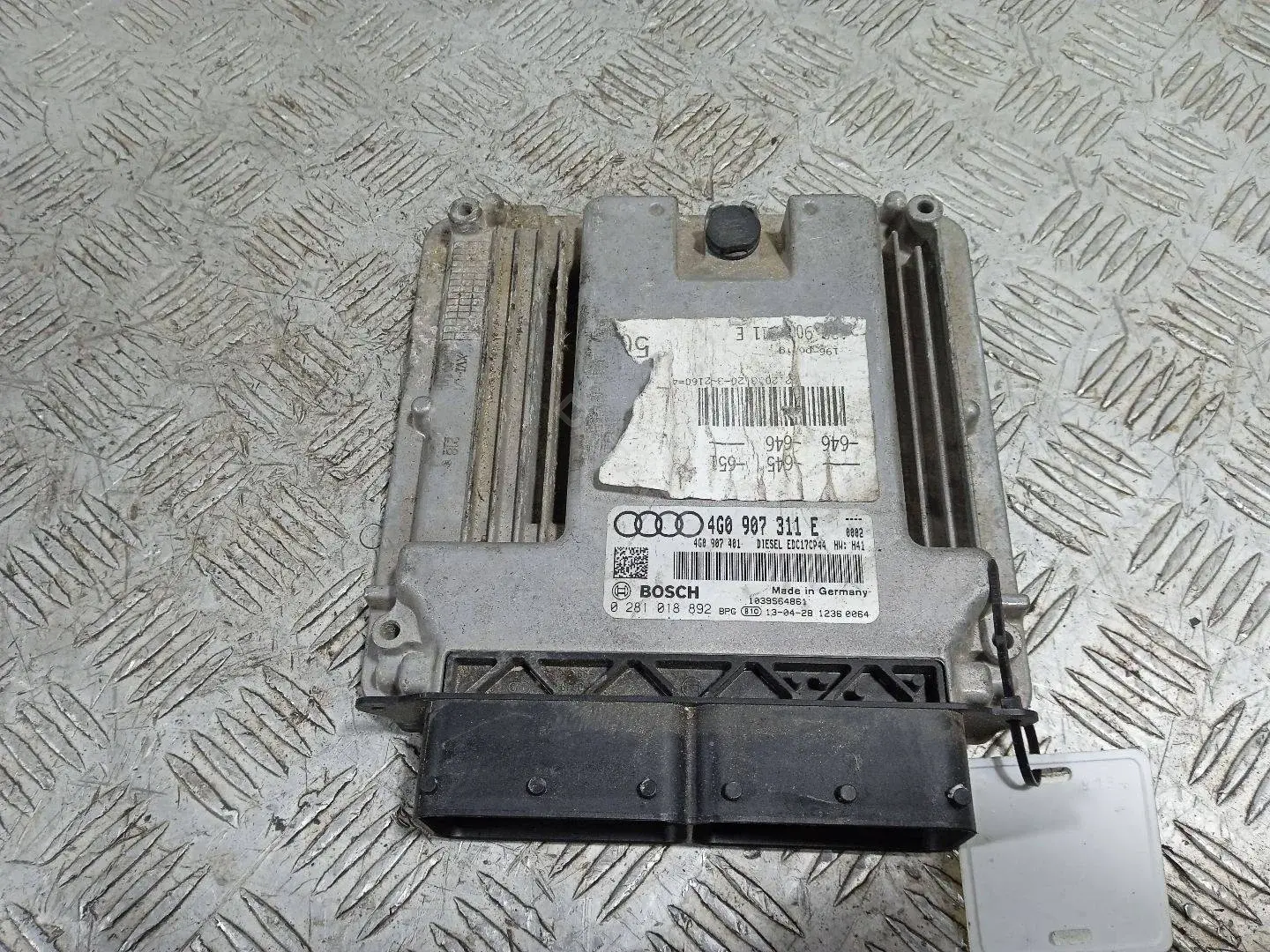 Блок управления двигателем 0281018892, 4G0907311E