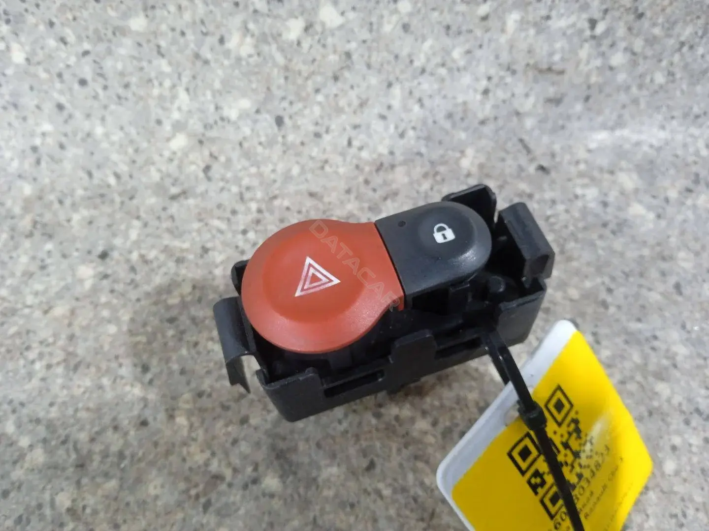 Кнопка аварийки 8200214896A