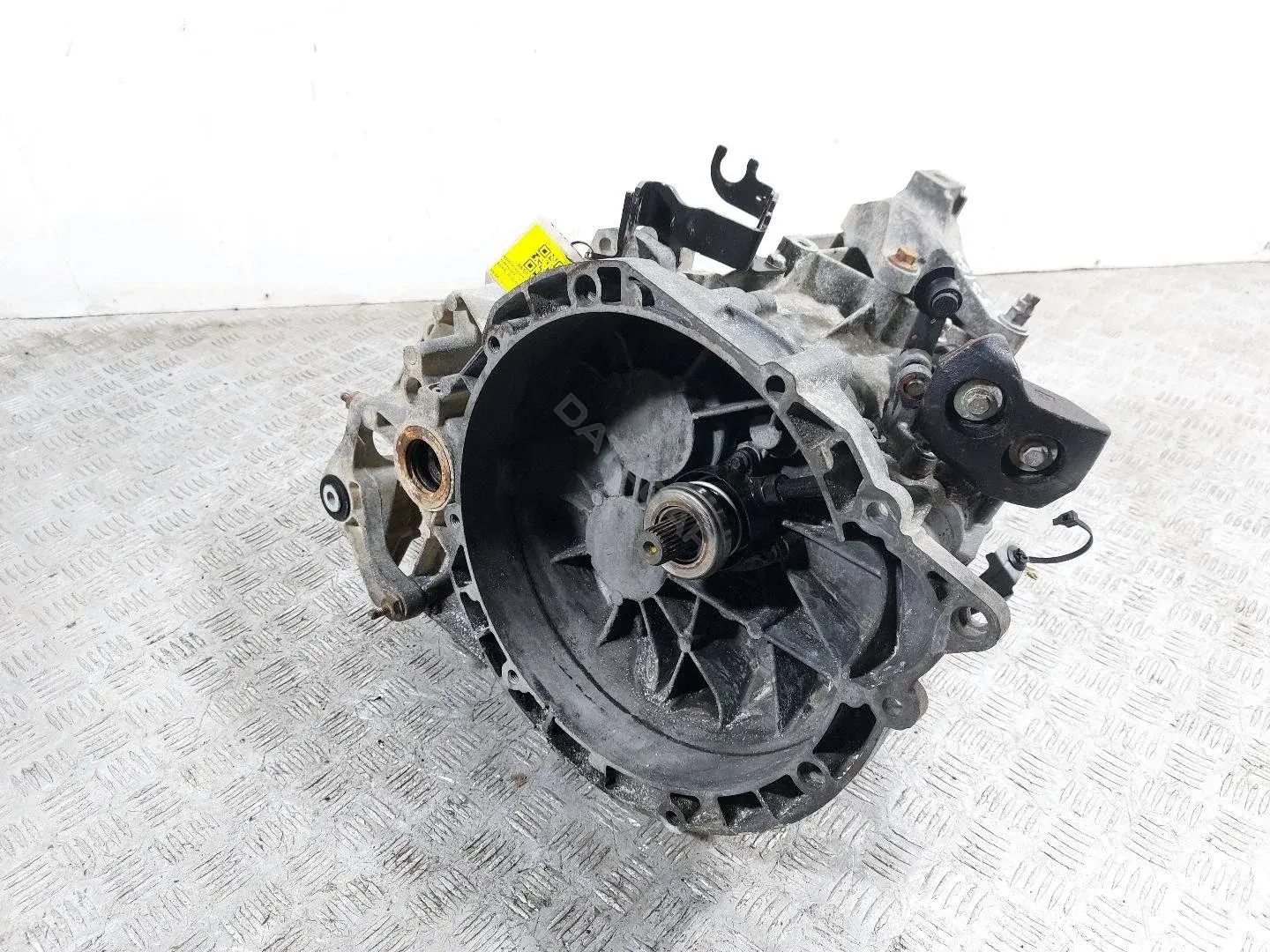 Механическая коробка передач (МКПП) 4M5R-7002-CE