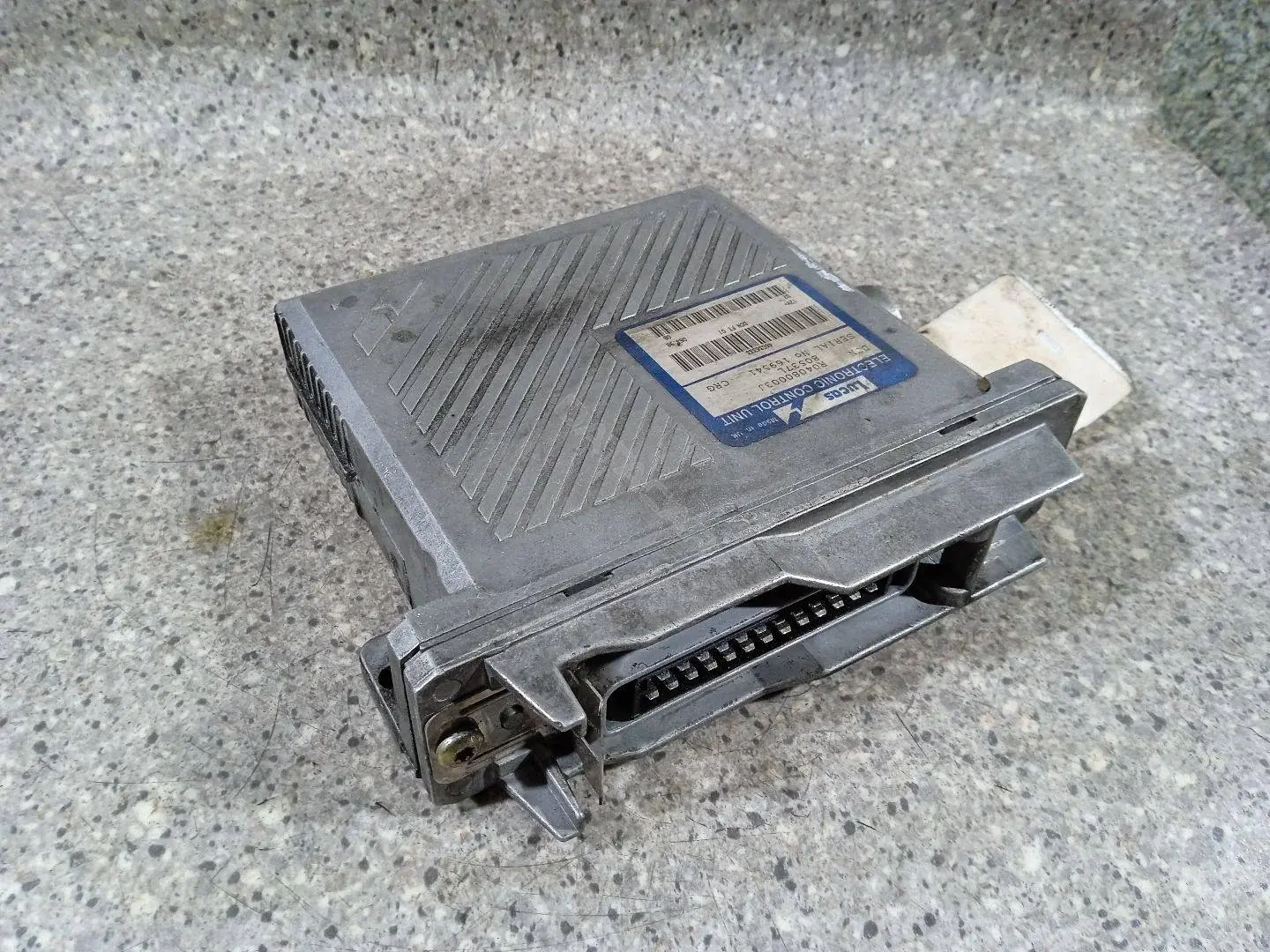 Блок управления двигателем 169541, 80537L, R04080003J