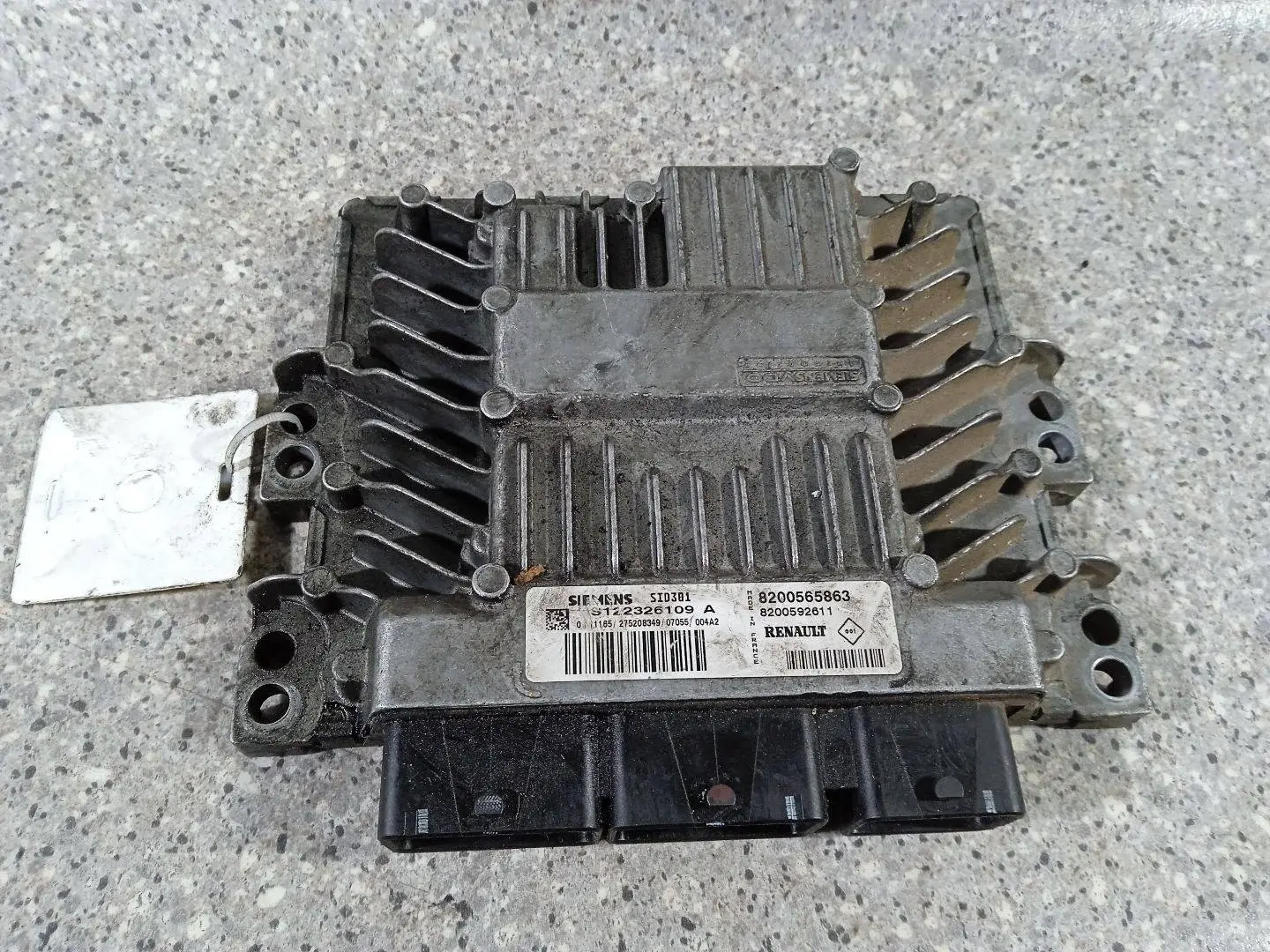 Блок управления двигателем 8200565863, 8200592611, S122326109A